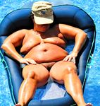 Chubby nudist wife expose her boobs on belly - Photo #1