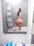 My friend has the perfect bathroom for nudes - Photo #11