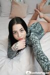 Hot Romanian cutie loves to show her curves - Photo #7