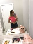Took a couple of selfies before my date - Photo #6