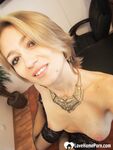 My friend's mom sent me these amazing selfies - Photo #12