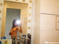 My new bathroom is a place for nudes - Photo #4