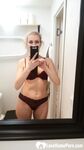 Blonde hottie knows how to take great selfies - Photo #7
