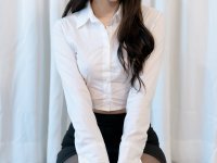 Submissive South Korean model strips totally naked during a BDSM performance - Photo #4