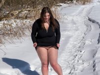 Brunette BBW rids ball gag and ropes while posing nude and barefoot in snow - Photo #9