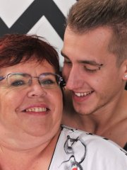Obese grandmother Uma Womba fucks her boy toy with her glasses on