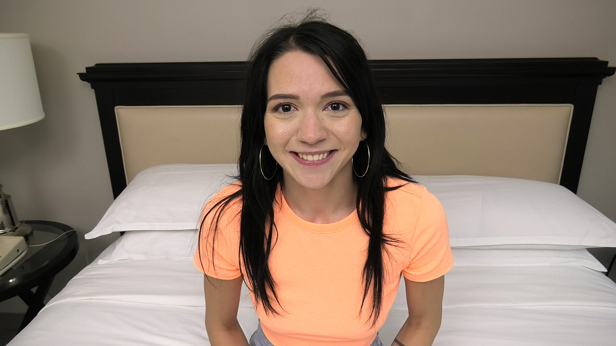 Sexy brunette college girl slobbers on a fat dick