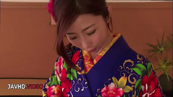Seductive Kimono-Clad MILF Ayumi Shinoda Pleasures with Passionate BJ & More