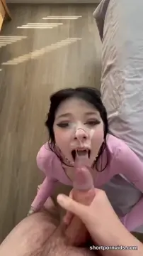 Goth girl deepthroat